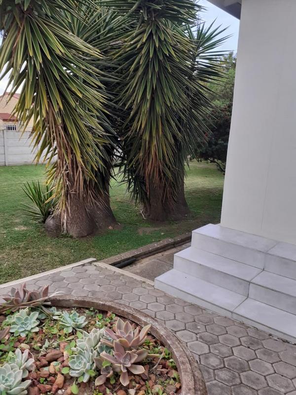 3 Bedroom Property for Sale in Albertinia Western Cape